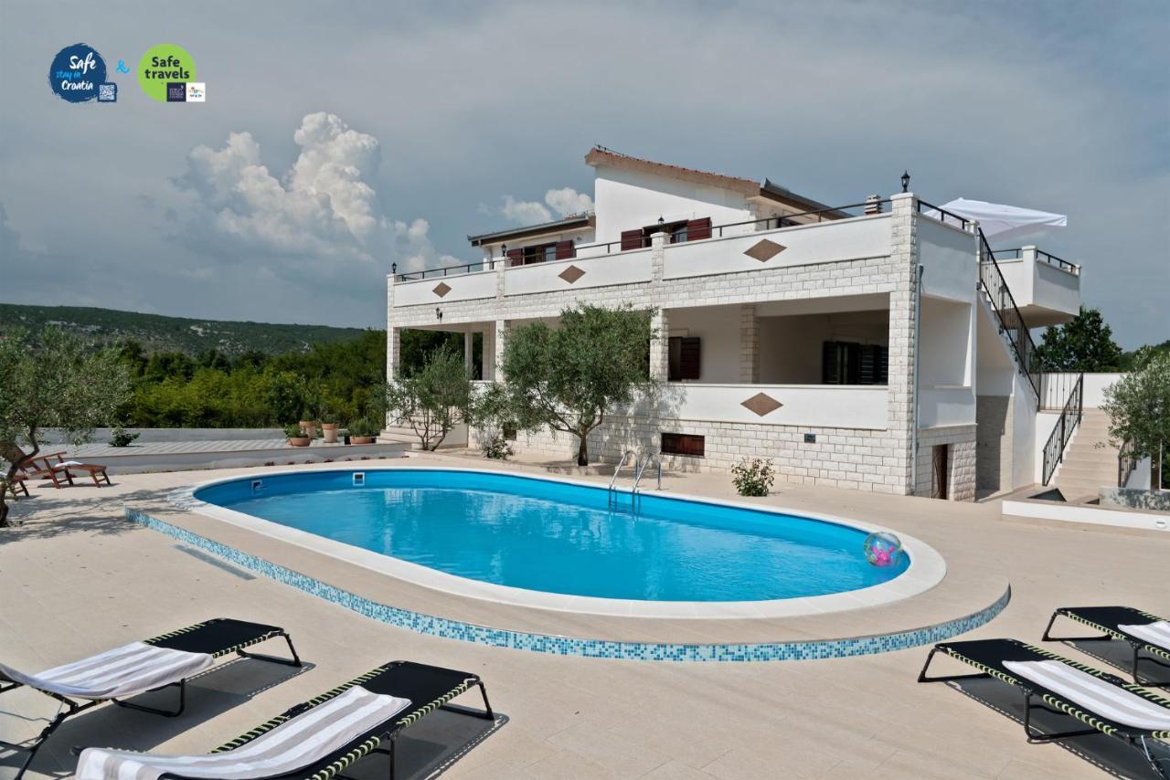 Villa Vinea Prapatnica Екстериор снимка