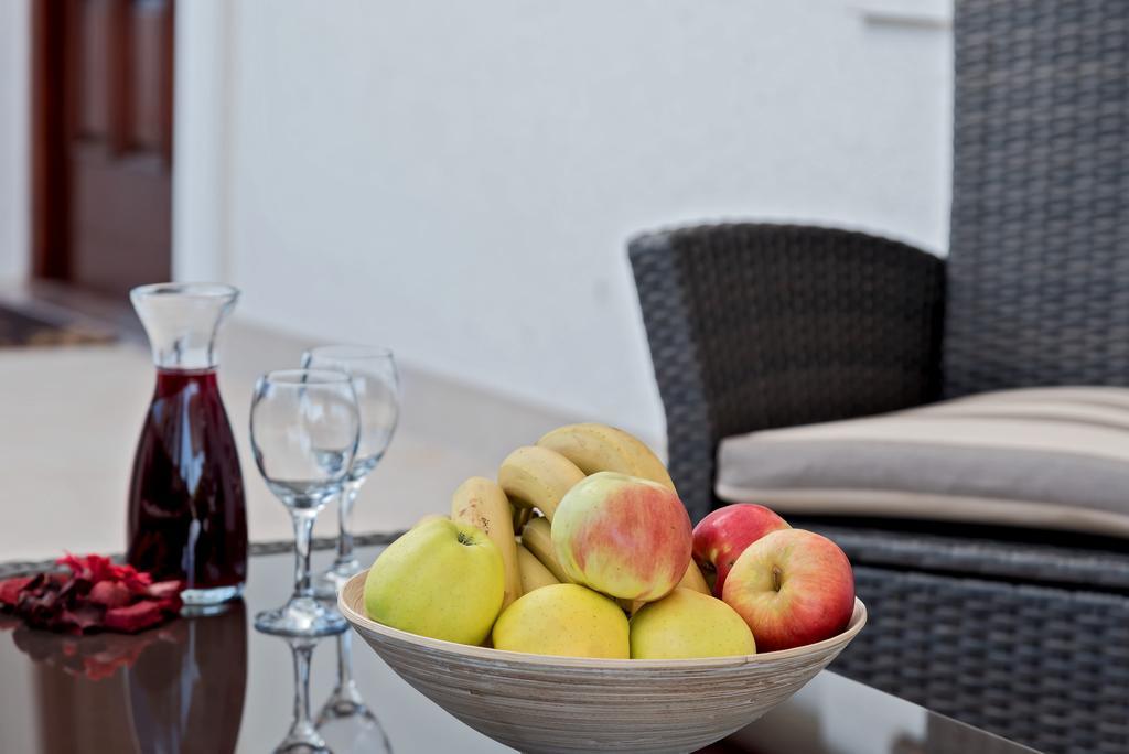 Villa Vinea Prapatnica Екстериор снимка